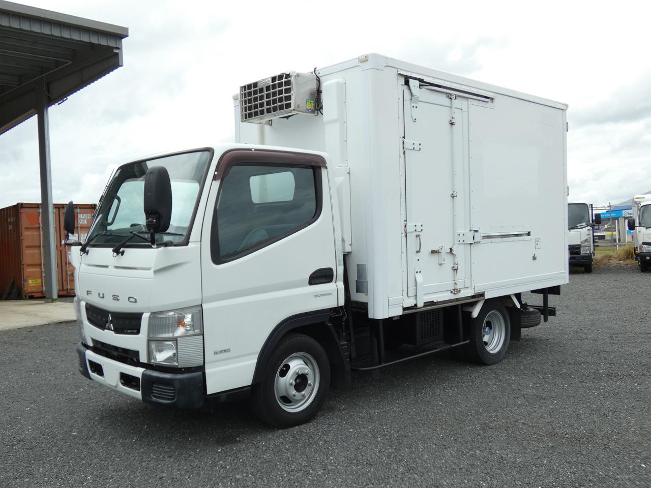 2014 Mitsubishi Canter