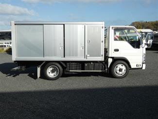 2013 ISUZU ELF - Thumbnail