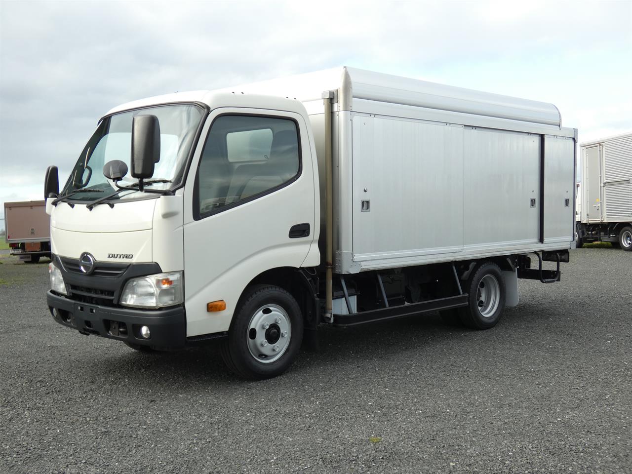 2015 Hino Dutro