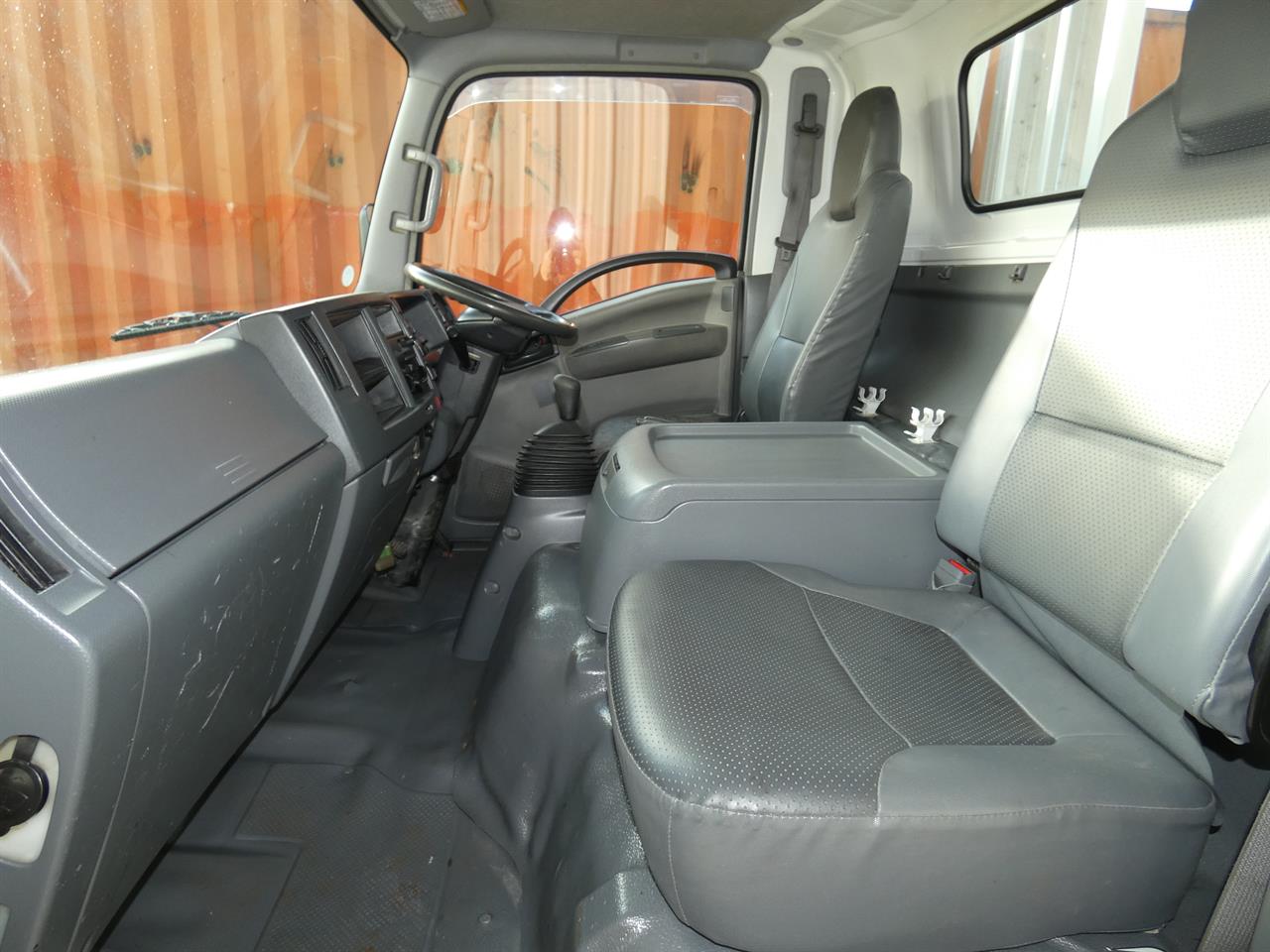 2007 ISUZU ELF